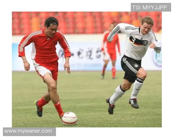 闸北足球明星的崛起之路与青春岁月的奋斗故事